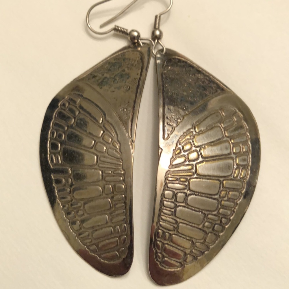 Vintage Silver Toned Dangle Earrings Wings Butterfly Fairy Angel - #419